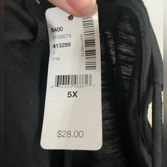 NWT Black cotton top with 3/4 sleeves - Picture 4 of 4